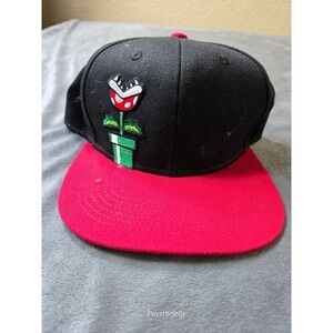 Super Mario Bros SnapBack Hat‎ Piranha Plant In Tunnel Official Nintendo 2018